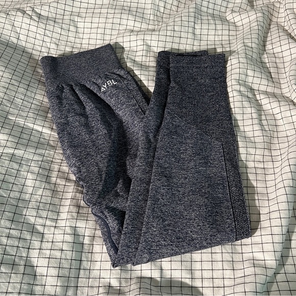 AYBL Motion Heather Blue Seamless Leggings Size Medium - Picture 1 of 5